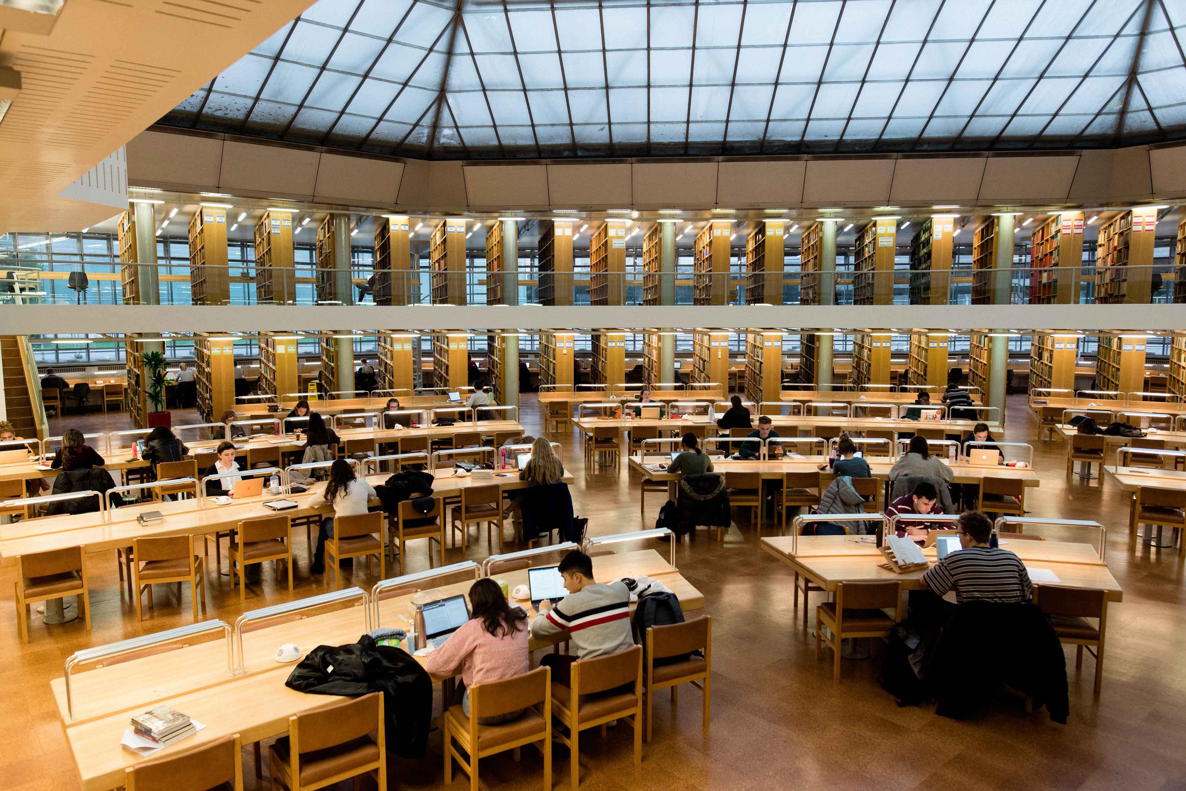 Cambridge SEELEY HISTORICAL LIBRARY